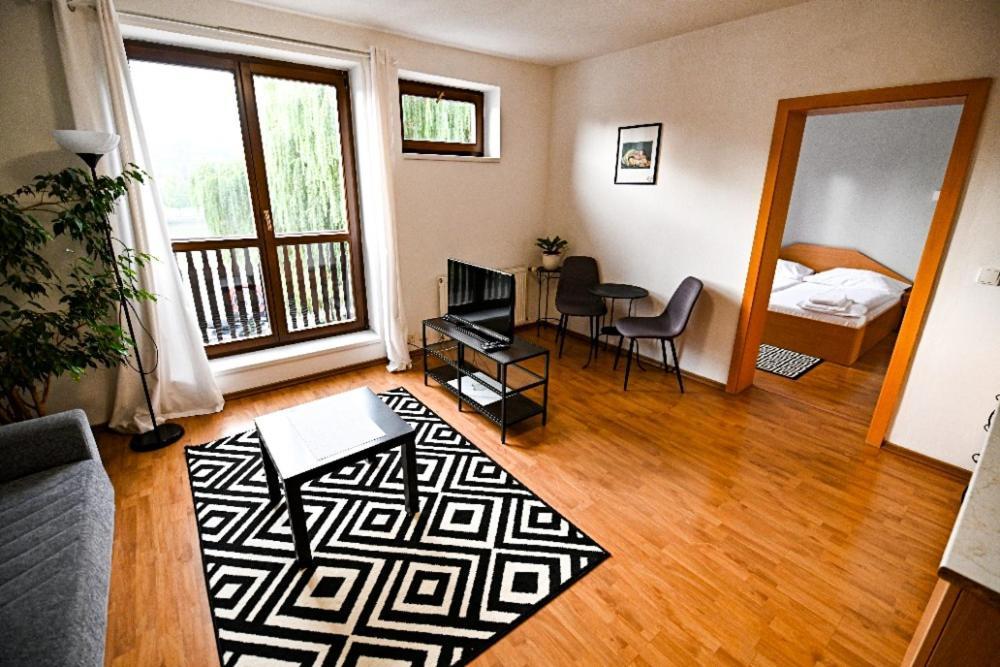Aparthotel Faust Decin Exterior foto